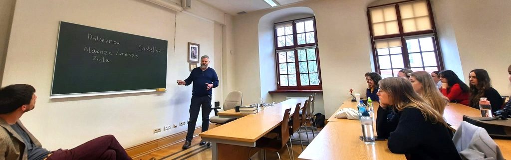 spotkanie z tłumaczem i filologiem, prof. Wojciechem Charchalisem